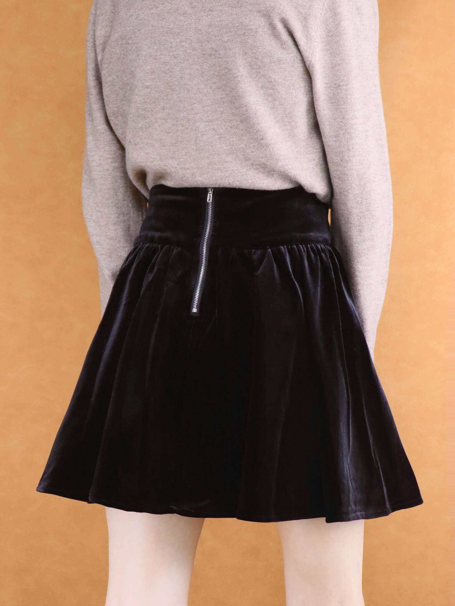 Louis Vuitton Padded Pleated Mini Skirt, Black, 38